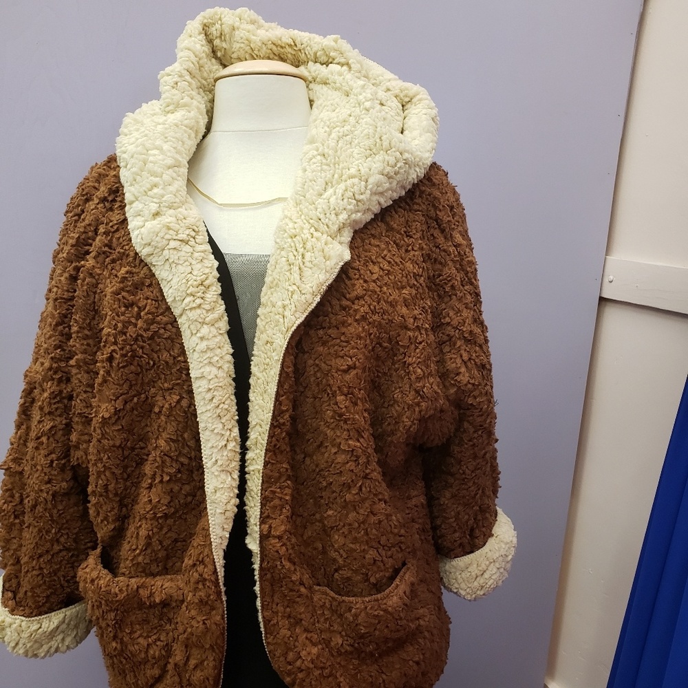 Chestnut/ Taupe woobie Jacket